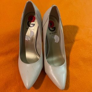 Nude Guess heels